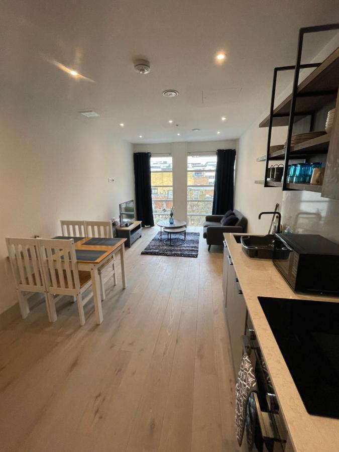 Blue Lagoon Apartman London Szoba fotó